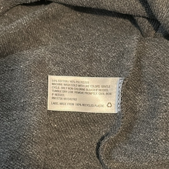 Wild Fable Heather Gray Collared Pullover - Picture 6 of 6